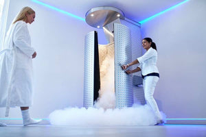 What Is Cryotherapy? What Are The Effects Of Cryotherapy? And Can It Help With Weight Loss?